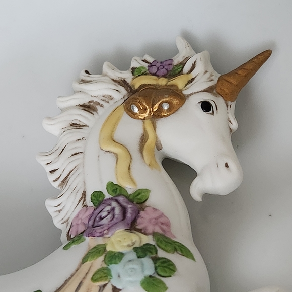 Vintage Unicorn Plate Porcelain - Picture 2 of 5